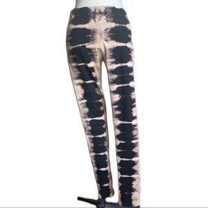 Blue Buttercup Leggings- Women's Large Sretch